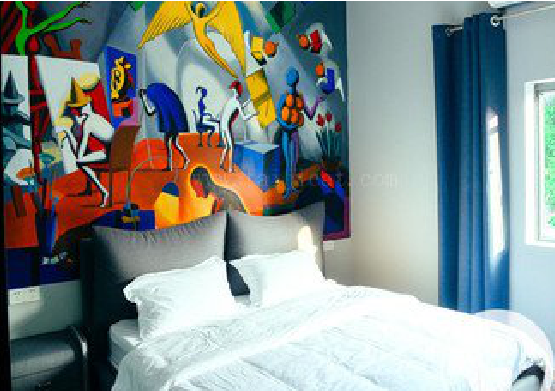 兴安对于酒店的墙体彩绘而言更注重哪些方面？